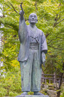 上杉鷹山の像 [YKA110023281]