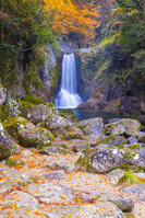 鳴沢の滝 [YKA110023409]