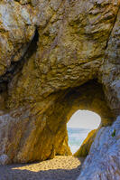 伊良湖岬　日出の石門 [YKA110023414]