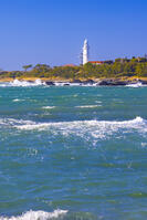 白浜の磯笛公園から野島埼灯台 [YKA110023490]