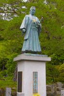 高幡不動尊の士方歳三像 [YKA110023917]