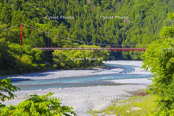 遠山川と宮の前橋 [YKA110023094]