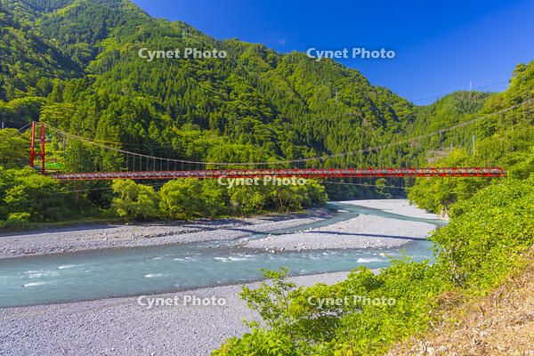 遠山川と宮の前橋 [YKA110023095]