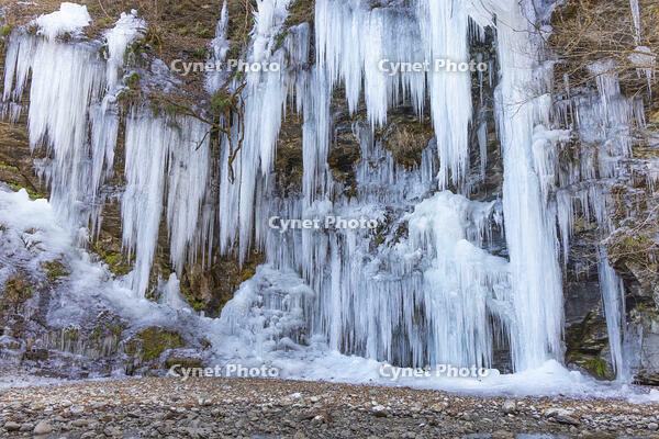 三十槌の氷柱 [YKA110023526]