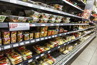 Woolworths supermarket food shelves prepackaged meals entrees [UIG110171047]