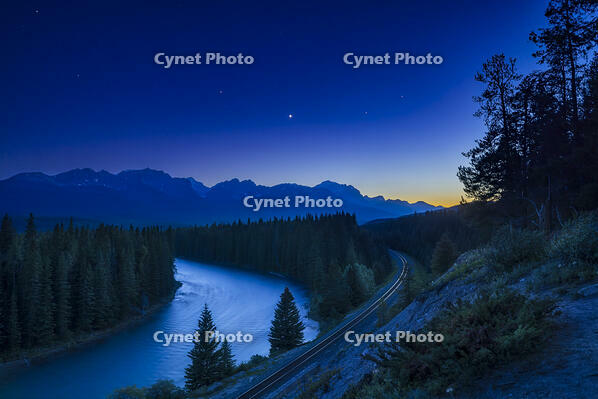 Venus and Mars over the Bow River [UIG110170929]
