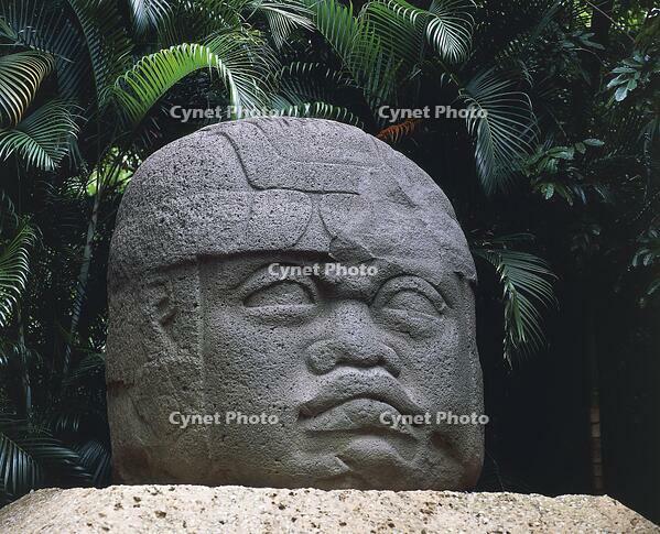 Olmec civilization, Colossal stone head of a warrior, 1100-475 b.c. [UIG110170936]