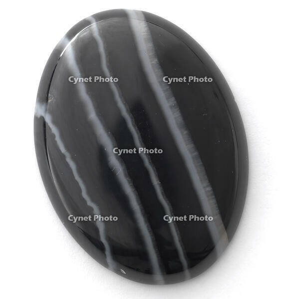 Oval polished Onyx [UIG110171006]