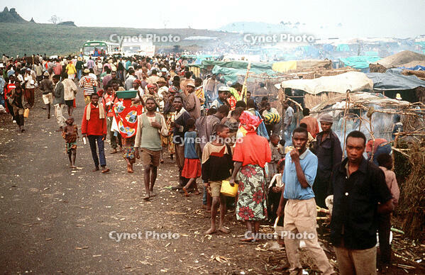 1994 - A close up view of the refugee camp near Goma, Zaire  [UIG110171029]