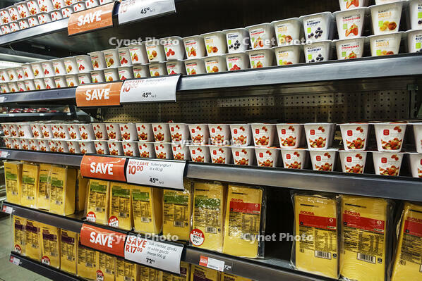 Woolworths supermarket food shelves promotion yogurt [UIG110171046]