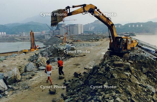 Three Gorges Dam construction site (2003) [IMC111460058]