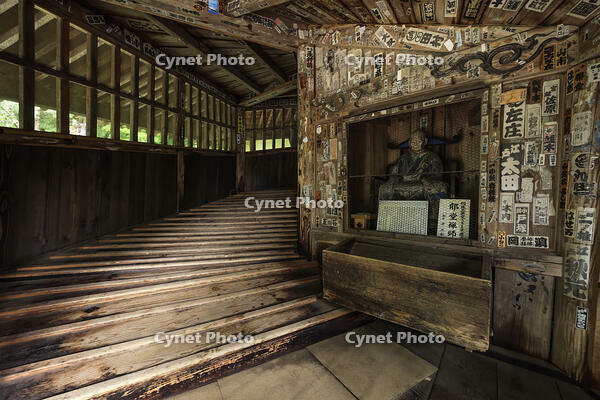 さざえ堂 [NHI110041724]