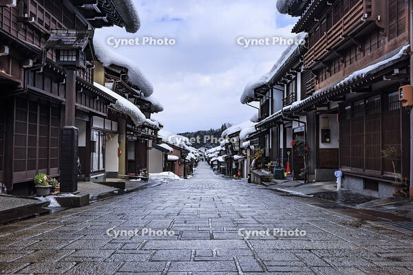 諏訪町本通り [NHI110043079]